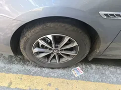 2024 BYD Qin PLUS Honor DM-i PHEV 55km Leading — фото 25