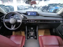 2022 Mazda Axela 2.0L AT Quality Obsidian — фото 13