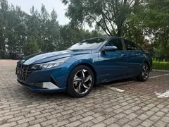 2022 Hyundai Elantra 1.5L CVT GLX Elite, синий — фото 1