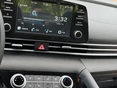 2022 Hyundai Elantra 1.5L CVT GLX Elite, синий — фото 11