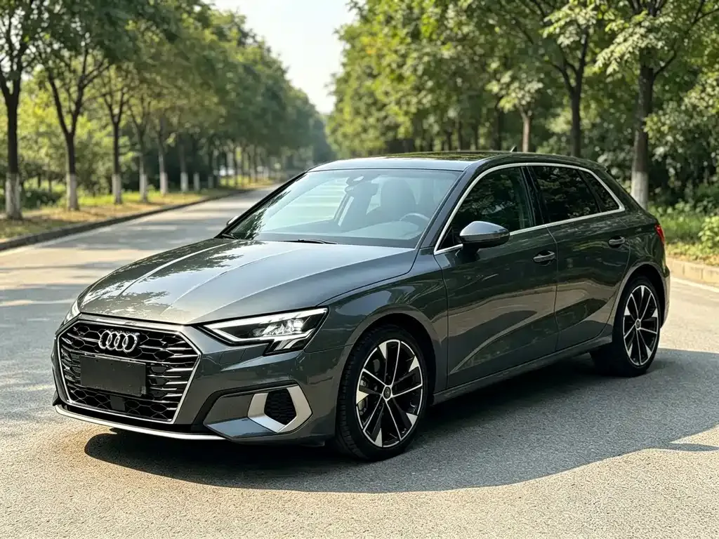 2022 Audi A3 Sportback 35 TFSI Luxury
