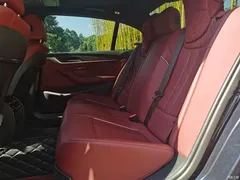 2022 BMW 5 Series 530Li Leading M Sport Package — фото 16