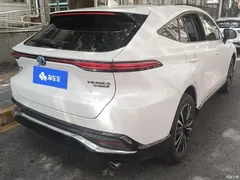 2022 Toyota Vesa Hybrid 2.5L CVT 4WD Supreme — фото 3