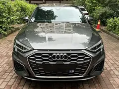 2023 Audi A3 Sportback 35 TFSI — фото 3