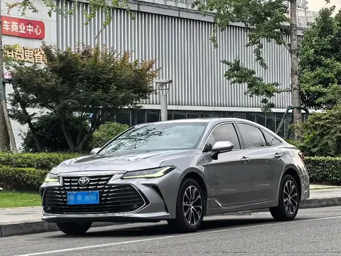 2023 Toyota Avalon 2.0L XLE Premium
