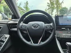 2023 Toyota Avalon 2.0L XLE Premium — фото 6