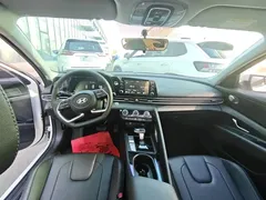 2023 Hyundai Elantra 1.5L CVT GLS Advanced, белый — фото 12