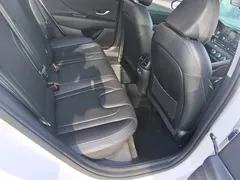 2023 Hyundai Elantra 1.5L CVT GLS Advanced, белый — фото 13