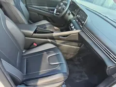 2023 Hyundai Elantra 1.5L CVT GLS Advanced, белый — фото 14