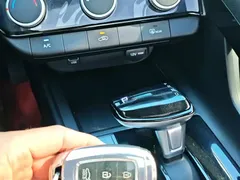 2023 Hyundai Elantra 1.5L CVT GLS Advanced, белый — фото 17