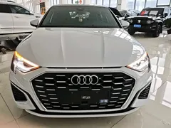 2023 Audi A3 Sportback 35 TFSI Fashion Sport, белый — фото 2