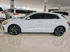 2023 Audi A3 Sportback 35 TFSI Fashion Sport, белый — фото 3
