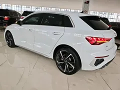 2023 Audi A3 Sportback 35 TFSI Fashion Sport, белый — фото 4