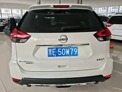 2023 Nissan X-Trail 2.0L 2WD Premium, белый — фото 6