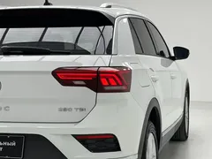 2021 Volkswagen T-Roc 280TSI DSG 2WD, белый — фото 17