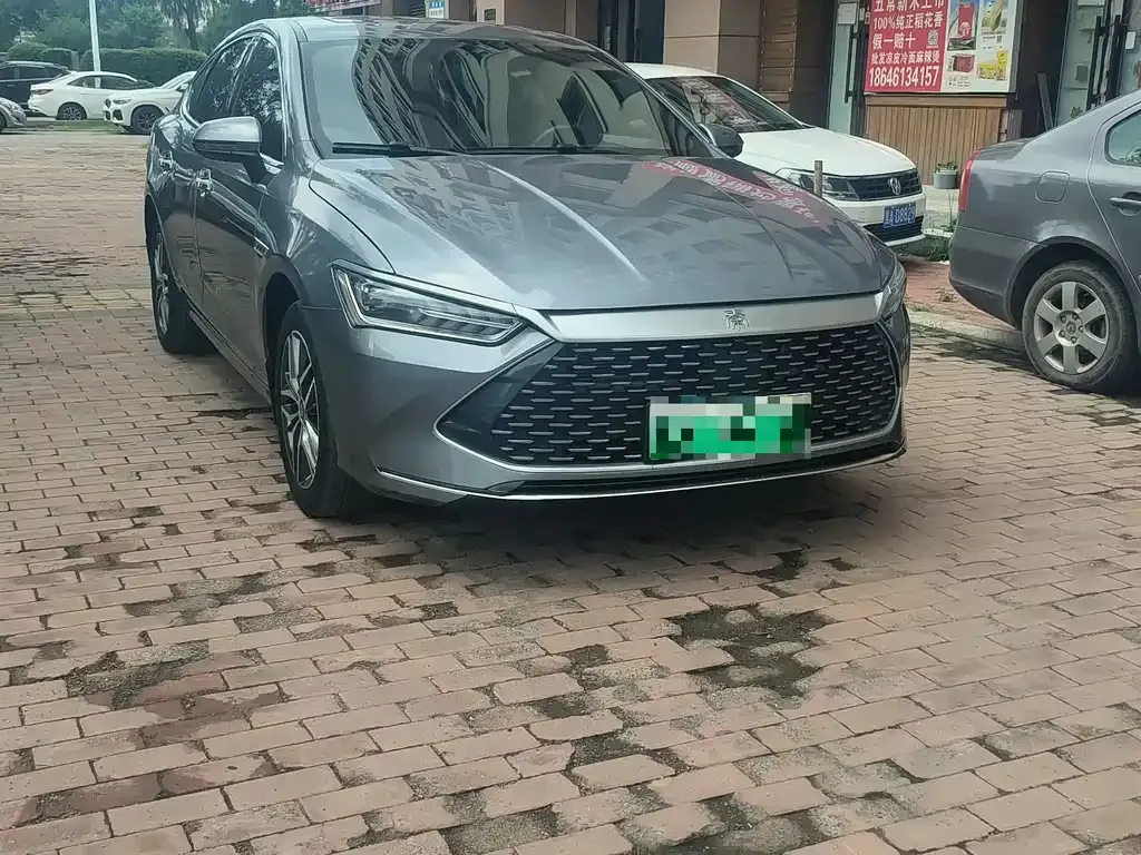 2023 BYD Qin PLUS 120KM