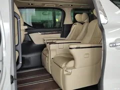 2020 Toyota Vellfire Hybrid 2.5L HV Premium — фото 8
