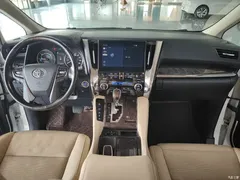 2020 Toyota Vellfire Hybrid 2.5L HV Premium — фото 9