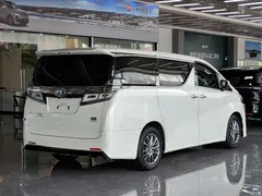 2020 Toyota Vellfire Hybrid 2.5L HV Premium — фото 14