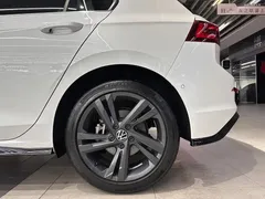 2021 Volkswagen Golf 280TSI DSG R-Line, белый — фото 20