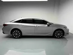 2022 Toyota Avalon Hybrid 2.5L Luxury — фото 13