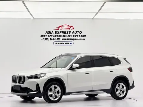 2023 BMW X1