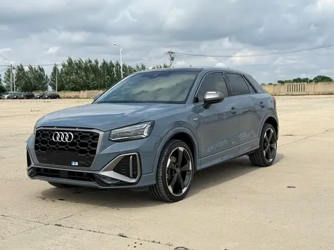2022 Audi Q2L 35 TFSI RS