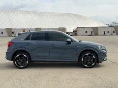2022 Audi Q2L 35 TFSI RS — фото 4