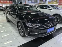 2020 Volkswagen Magotan 330TSI DSG, белый — фото 3
