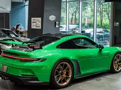 2023 Porsche 911 GT3 4.0L, зелёный — фото 15