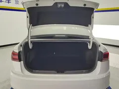 2021 Volkswagen Bora 1.5L AT Comfort Smart Connect, белый — фото 4