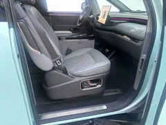 2025 Zeekr Mix Smart Driving, синий — фото 4