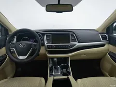 2021 Toyota Highlander 2.0T 2WD Elite 5-seater — фото 5