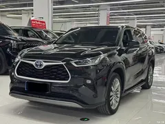 2023 Toyota Highlander 2.5L Smart Hybrid 4WD Premium 7-seat — фото 3