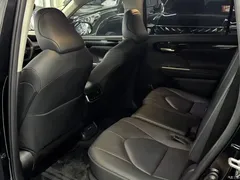 2023 Toyota Highlander 2.5L Smart Hybrid 4WD Premium 7-seat — фото 5
