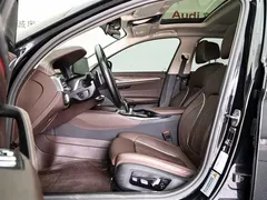 2022 BMW 5 Series 5 530Li, чёрный — фото 10
