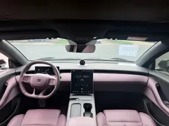 2024 Nio ET5T 75kWh Touring, чёрный — фото 3