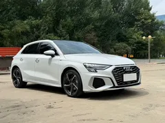2022 Audi A3 Sportback 35 TFSI, белый — фото 3