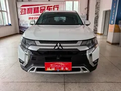 2021 Mitsubishi Outlander 2.4L 4WD Yaodong 5-seater, белый — фото 2