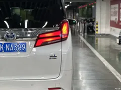 2020 Toyota Alphard Hybrid 2.5L Premium — фото 7