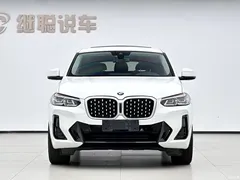 2022 BMW X4 xDrive 25i M Sport Package, белый — фото 4