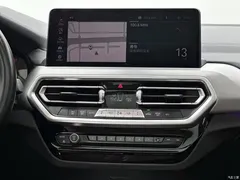 2022 BMW X4 xDrive 25i M Sport Package, белый — фото 10