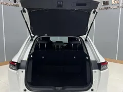2023 Honda Vezel 1.5L CVT Luxury, белый — фото 14
