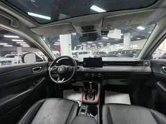 2023 Honda Vezel 1.5L CVT Luxury, белый — фото 17