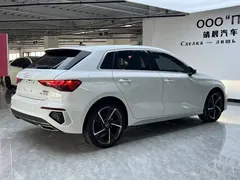 2023 Audi A3 Sportback 35 TFSI Fashion Sport, белый — фото 6