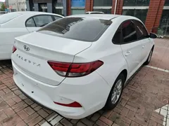 2020 Hyundai Elantra 1.6L AT GL, белый — фото 7