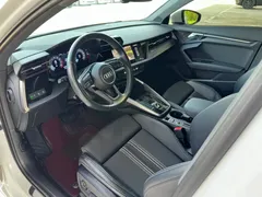 2023 Audi A3 Sportback 35 TFSI, белый — фото 16