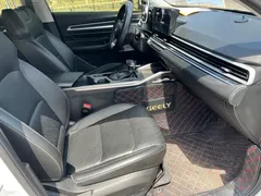 2022 Geely Emgrand 1.5L CVT, белый — фото 10