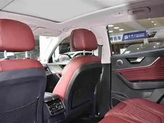 2023 Hongqi HS5 2.0T 4WD Pro, синий — фото 8