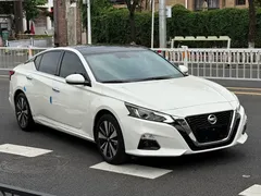 2021 Nissan Teana 2.0L XL Comfort, белый — фото 3